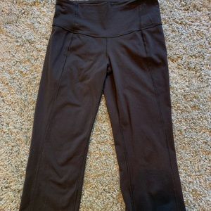 Lululemon crop